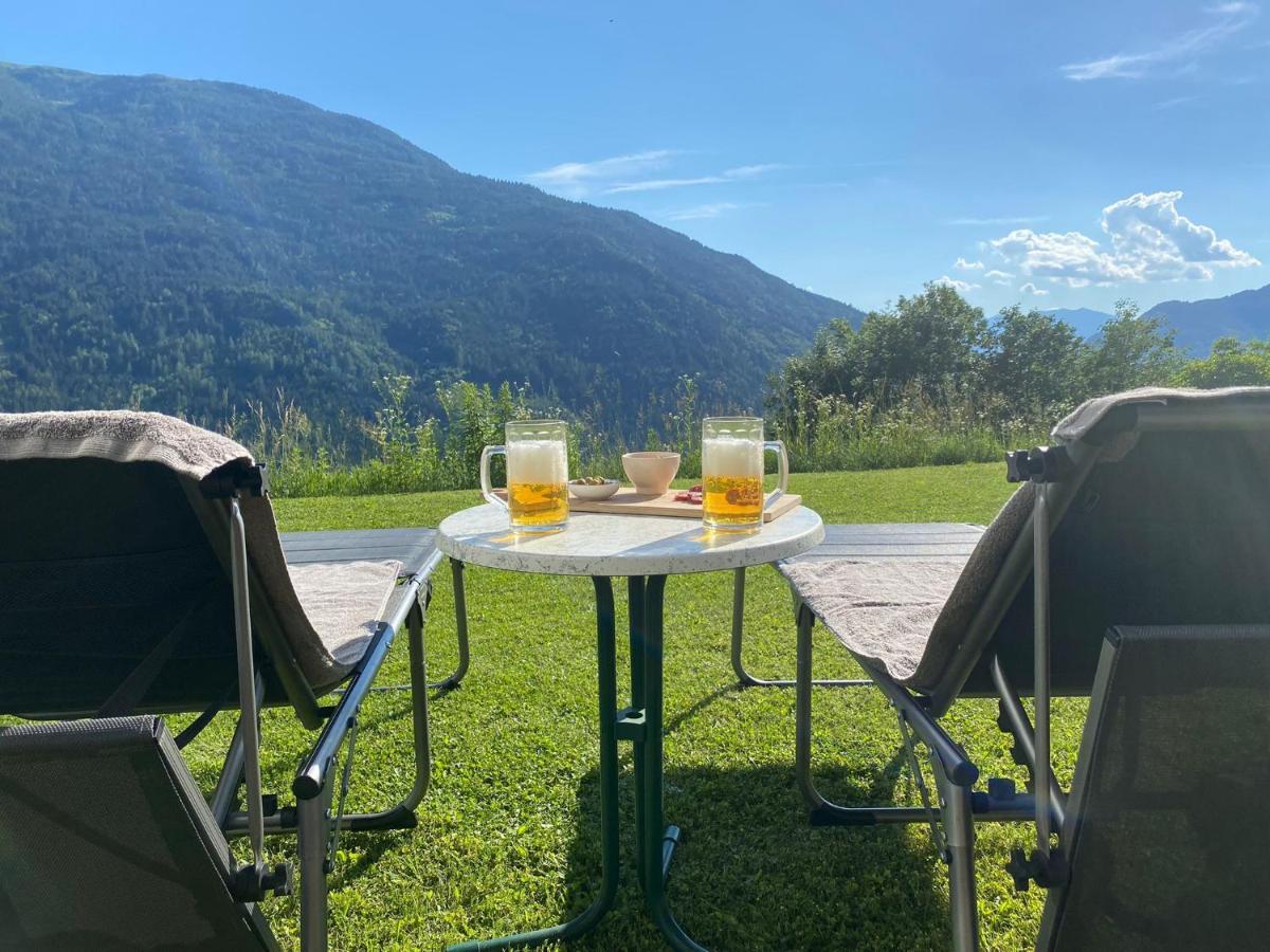 ראדנטיין Nocky Mountains Lodge And Apartment מראה חיצוני תמונה