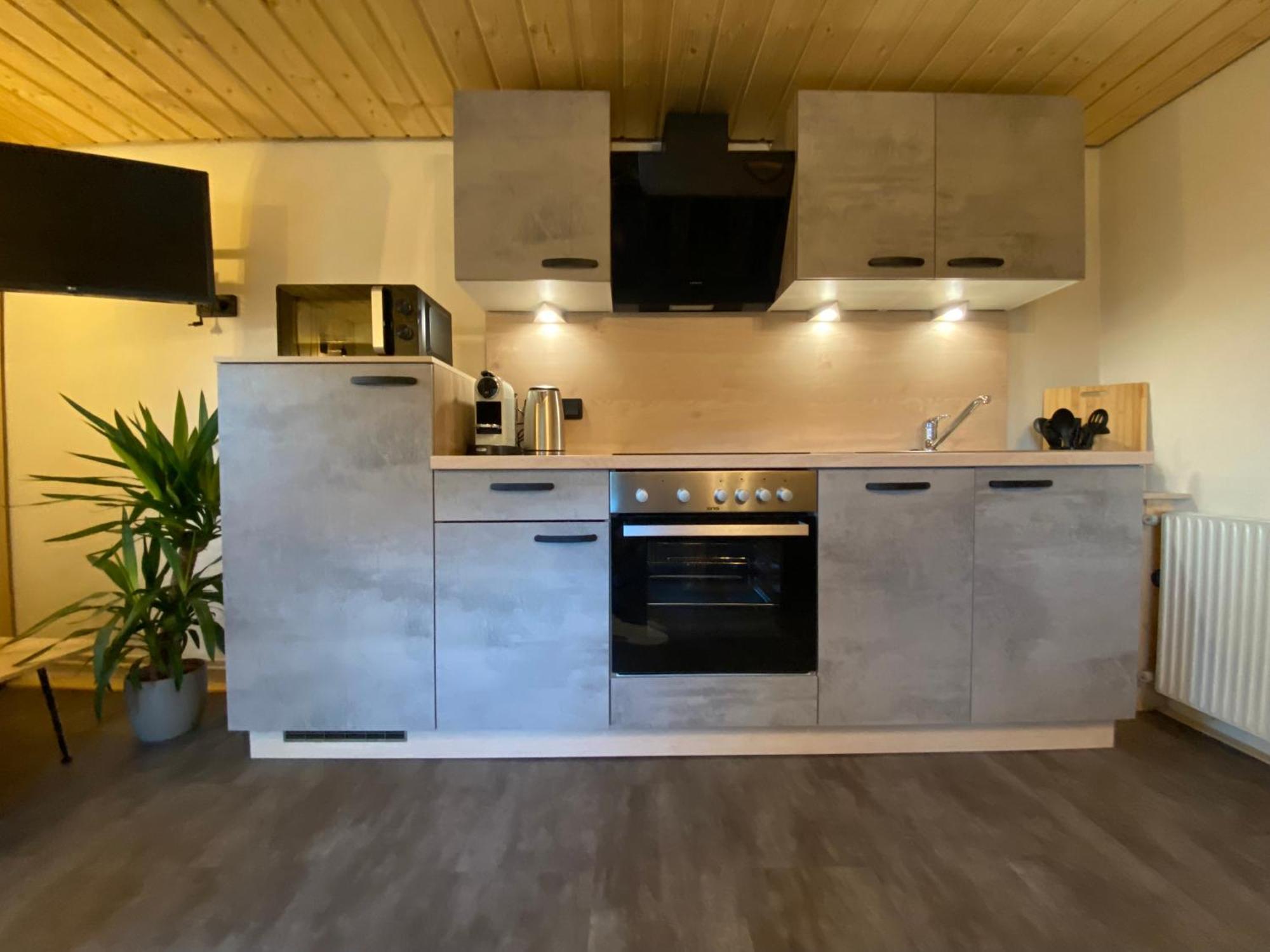 ראדנטיין Nocky Mountains Lodge And Apartment מראה חיצוני תמונה