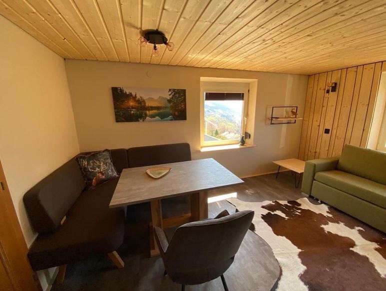 ראדנטיין Nocky Mountains Lodge And Apartment מראה חיצוני תמונה