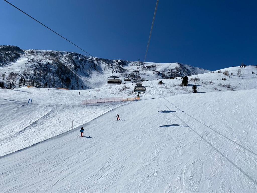ראדנטיין Nocky Mountains Lodge And Apartment מראה חיצוני תמונה